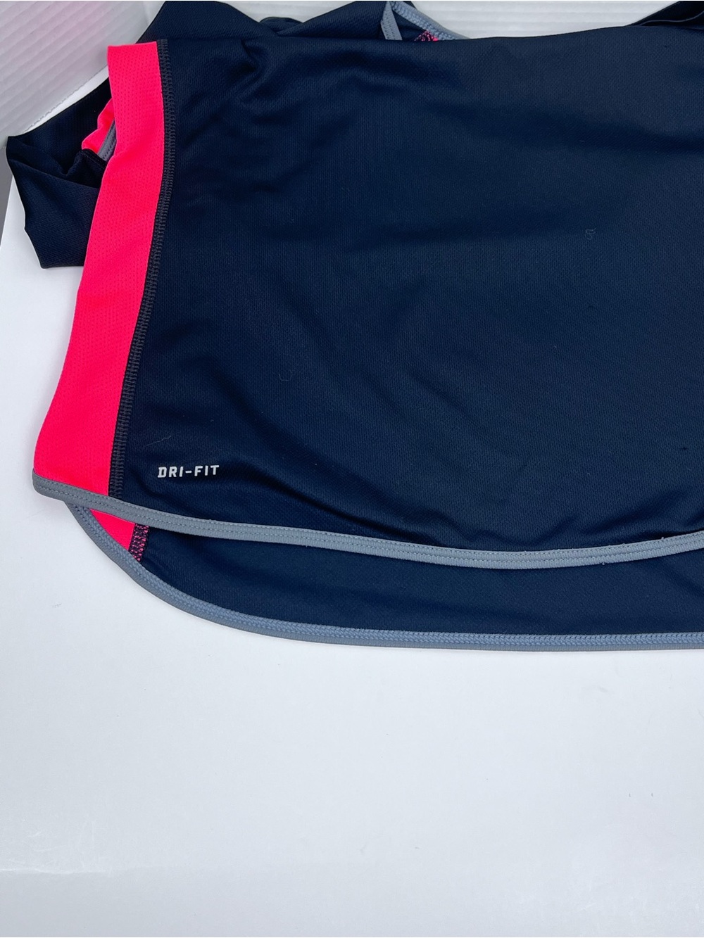 Nike Women's Dri-Fit Lightweight Running Shirt Black & Pink 409755 Size XL; Gym - Picture 8 of 12